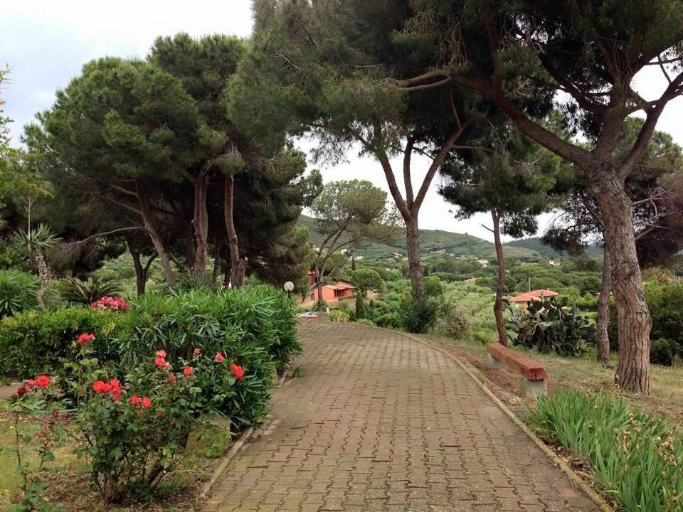 Villa Conti Residence Lacona Exterior photo